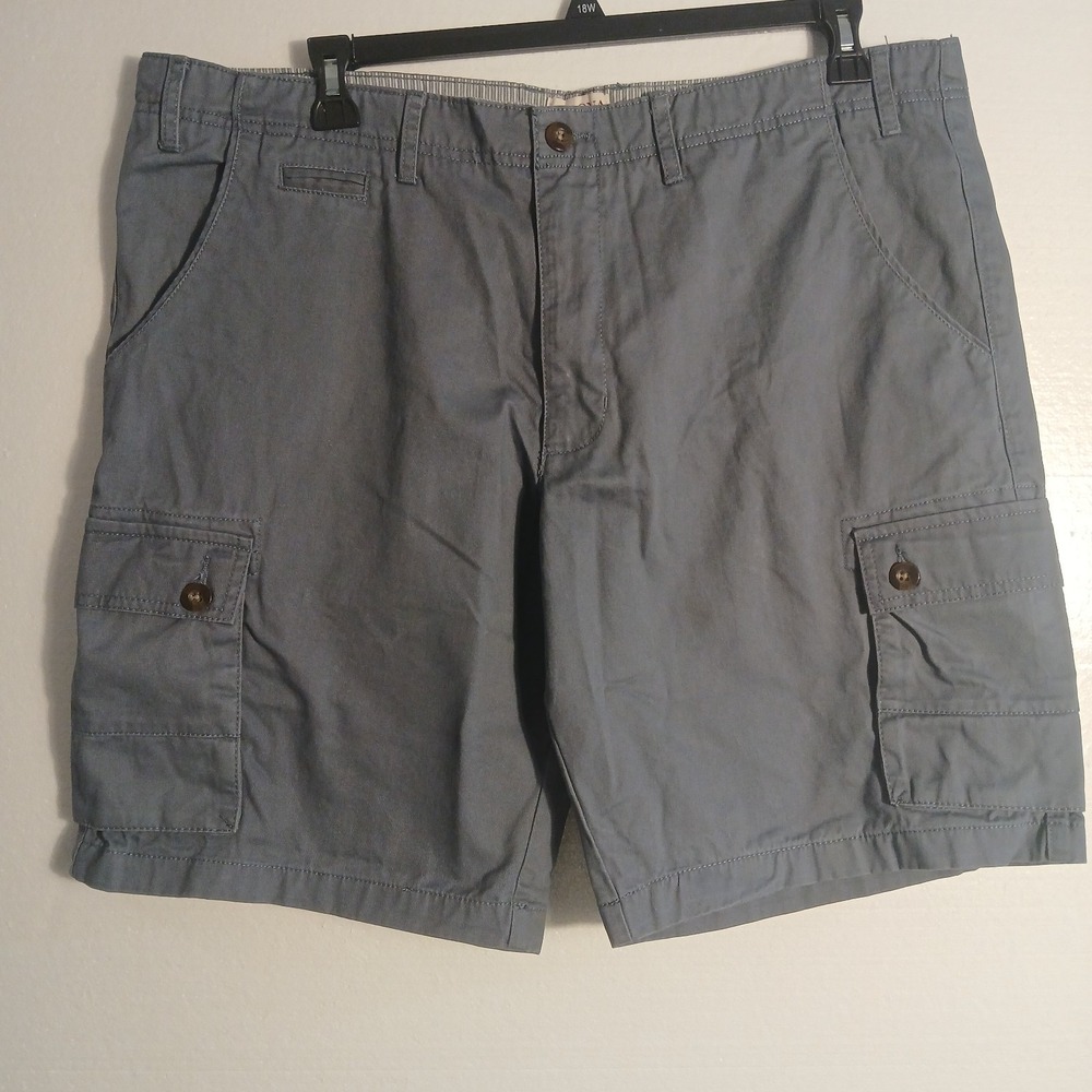 Merona Shorts Men Sz 42 Flat Front  Gray Chinos Horizontal-slit Coin Pocket